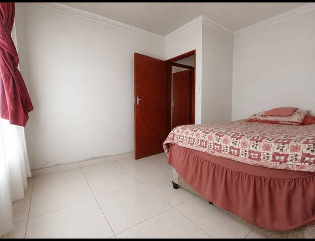 4 BEDROOM HOUSE FOR SALE IN MEYERTON PARK